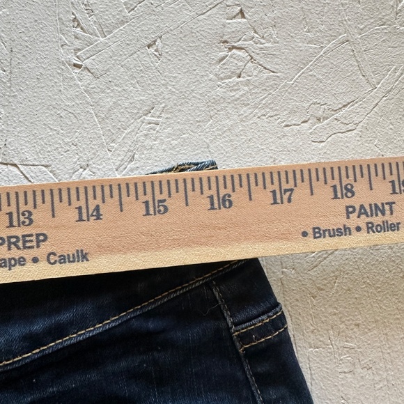 Dakota Blue Jean shorts Size 12 - Picture 8 of 13